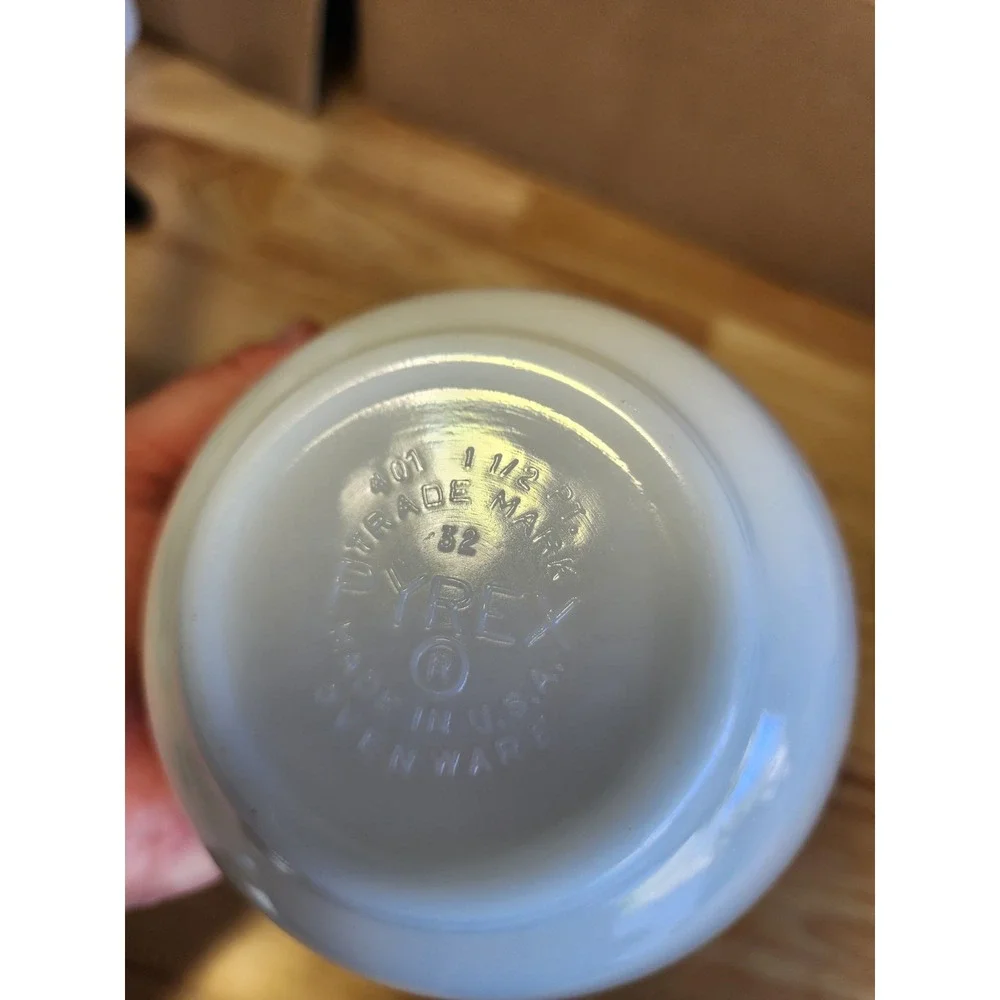 Vintage PYREX 
